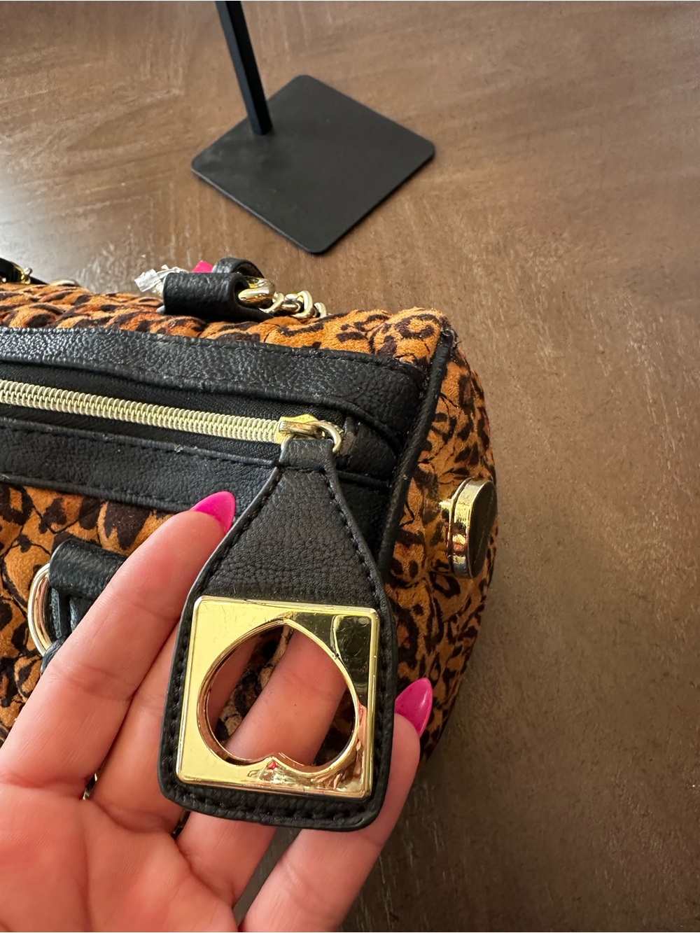 Betsey Johnson "Will You Be Mine" โค๏ธโ๐ฅ Leopard and Heart Quilted Satchel - Picture 5 of 16
